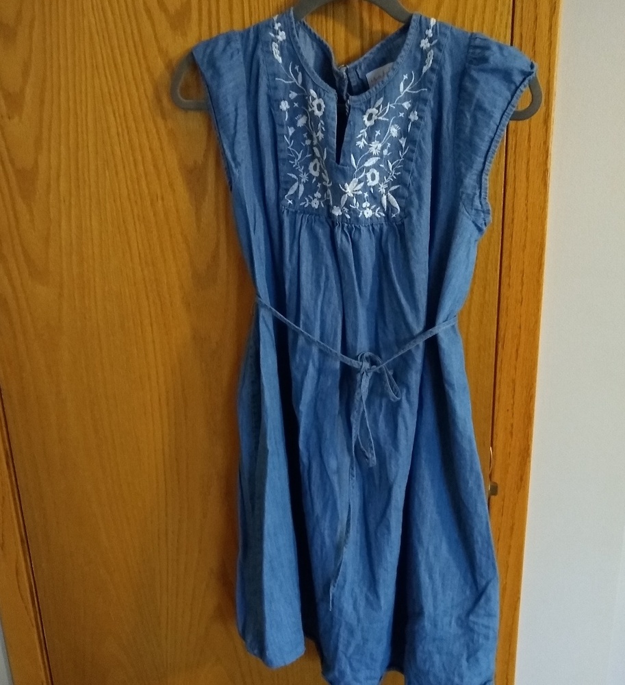 Maternity dress